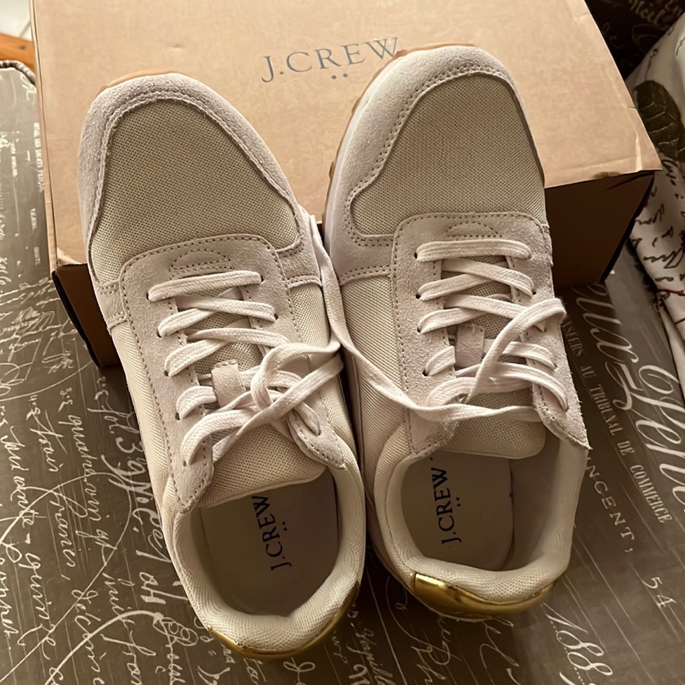 J Crew cream sneakers with gold size 9 Like new